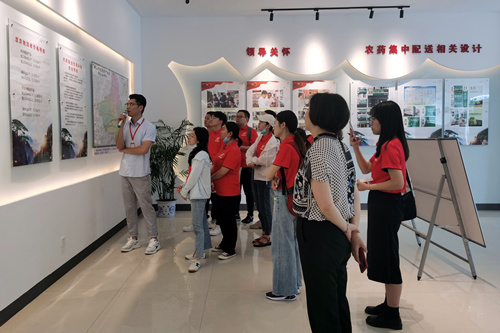 1624433474923001331.jpg 4 黃山_副本.jpg